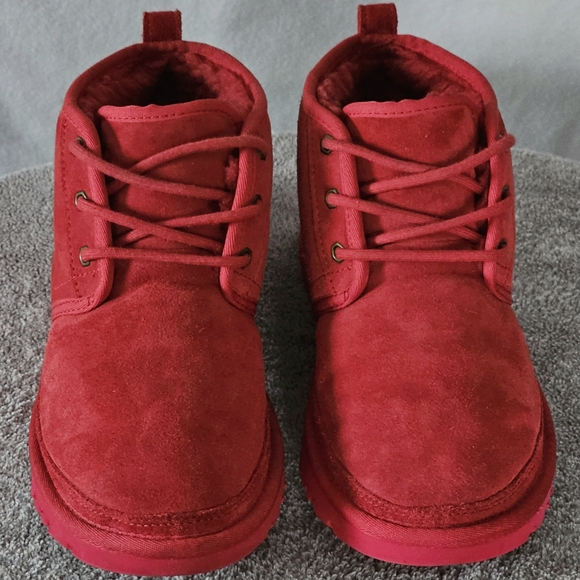 UGG Ribbon Red Neumel Boots – Women’s 9 - Picture 5 of 8